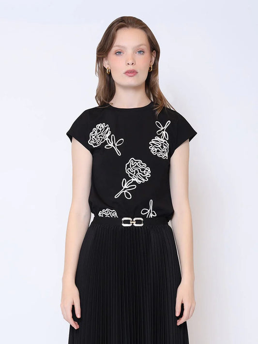 Roses Embroidery Top